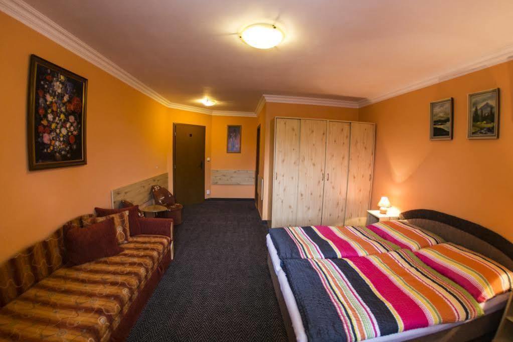 Vila Martina Poprad Exterior foto